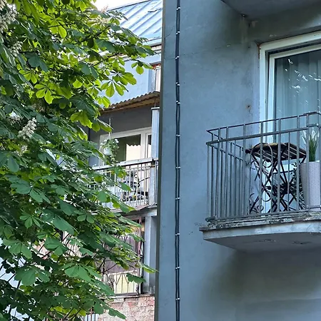 Oldtown Art Apartment *